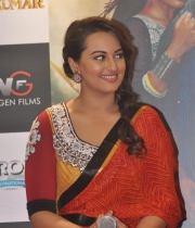 sonakshi-sinha-latest-photos-5