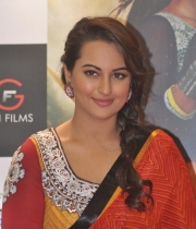 sonakshi-sinha-latest-photos-7