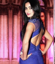 sonal-chauhan-wallpaper12