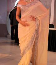 sonam-kapoor-iijw-hot-photos-28