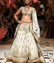 sonam-kapoor-hot-photo-stills-06