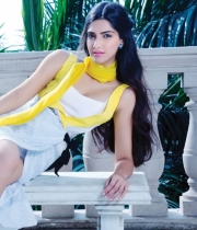 sonam-kapoor-new-hot-photo-shoot-13