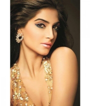 sonam-kapoor-hot-photoshoot-2