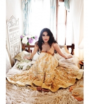 sonam-kapoor-hot-photoshoot-9