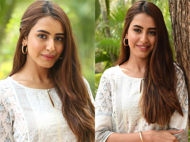 sophia-singh-photos_26