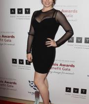 sophie_simmons_busting_2013_6