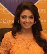 sri-devi-latest-photos-11