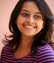 sri-divya-cute-photos-12