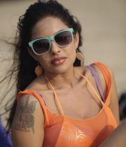 srilekha-hot-beach-stills-04
