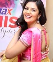 srimukhi-latest-photos_1