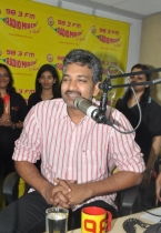 rajamouli-at-redio-mirchi-13