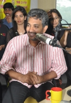 rajamouli-at-redio-mirchi-19