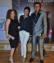 stars-at-boroplus-gold-awards-2013-photos-01