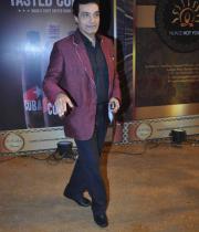 stars-at-boroplus-gold-awards-2013-photos-08