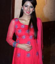 stars-at-hira-manik-awards-2013-20