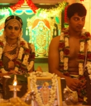 stars-at-ravi-raghavendra-daughter-marriage-photos-15