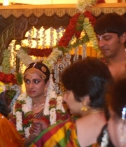 stars-at-ravi-raghavendra-daughter-marriage-photos-25