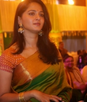 stars-at-ravi-raghavendra-daughter-marriage-photos-3