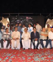 stars-celebrate-rajinikanths-63rd-birthday-12