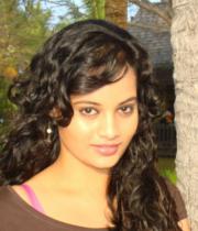 suja-varunee-new-stills-12