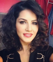sunny-leone-latest-images-21