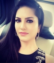 sunny-leone-latest-images-22