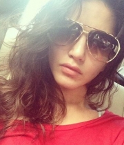 sunny-leone-latest-images-28