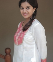 swathi-cute-photos-12