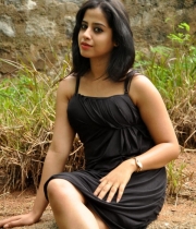 swathi-deekshith-images1379735529