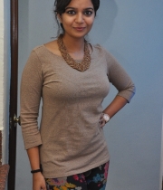 swathi-new-photo-gallery-16