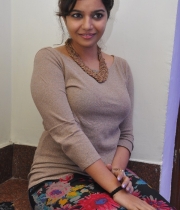 swathi-new-photo-gallery-94