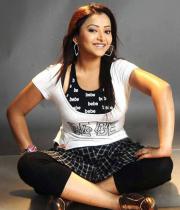 swetha-basu-prasad-photoshoot-photos-09