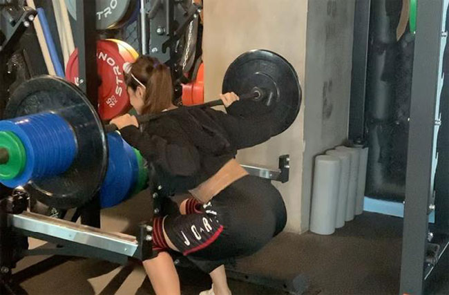 కరణం మల్లీశ్వరికే అక్కలా ఏమిటీ సాహసం దిశా?