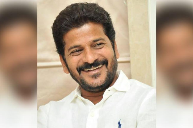 రేవంత్ రెడ్డి సక్సెస్ వెనుక అదేనా?