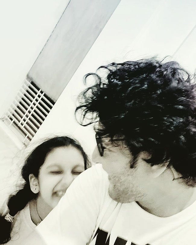 Mahesh new look with Sitara