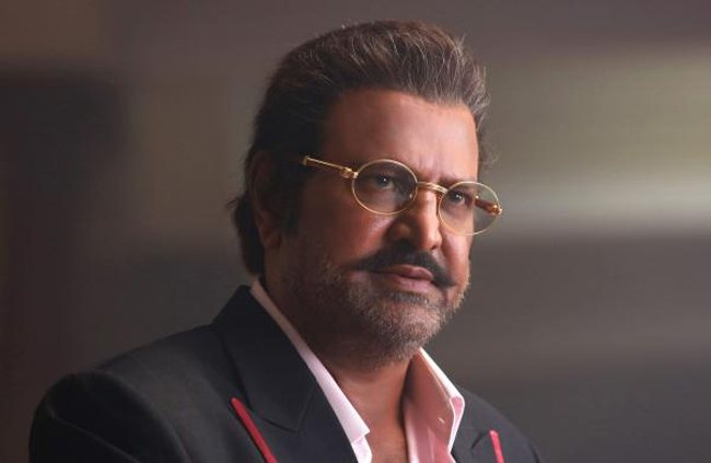 ఆ దివ్యమైన ముహూర్తం ఎపుడో మోహన్ బాబు గారూ?