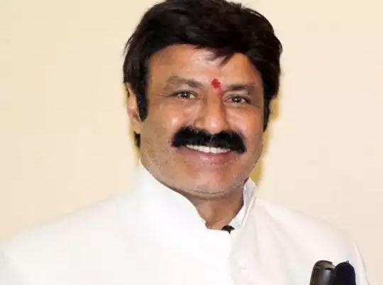 మరోసారి గొప్ప మనసు చాటుకున్న బాలయ్య.. కోవిడ్ సెంటర్‌కు భారీ ఆర్ధిక సాయం