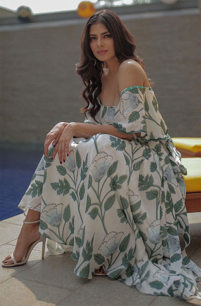 నైసుగా గుండెను కోసేయకు మలయాళ మారుతమా