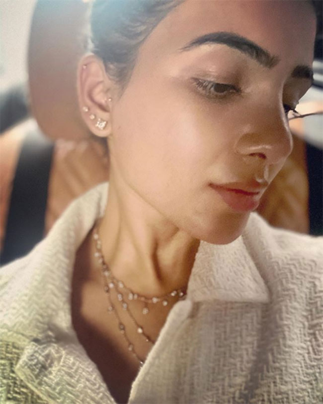 వైరల్ అవుతున్న స్టార్ హీరోయిన్ ‘చెవిపోగులు’