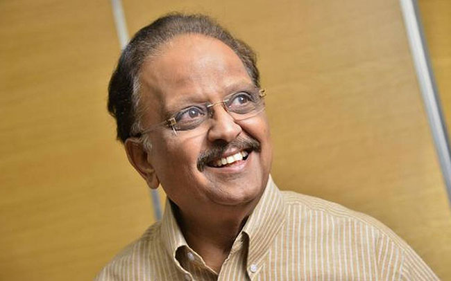 సూపర్ స్టార్ కృష్ణకు పాడనన్న బాలు