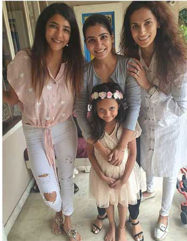 అక్కినేని కోడలితో లక్ష్మీ మంచు చెలిమి కథేమి?