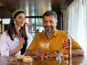 Pooja Promotes Johnnie Walker Indirectly With Her New Recipe!