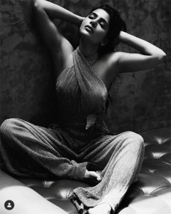 Samantha Stuns In Her Gorgeous Black & White Click!