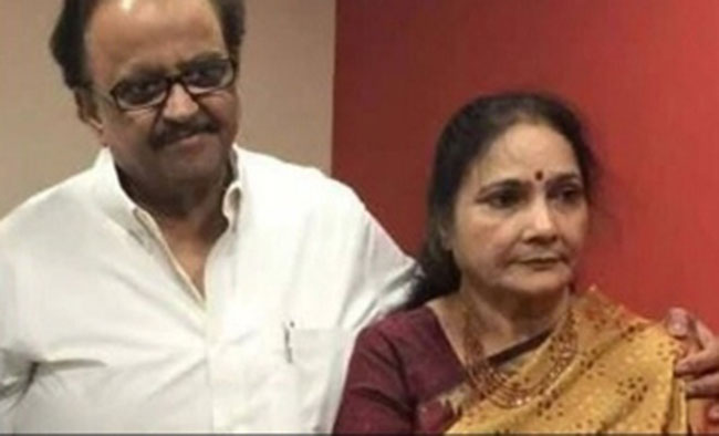 ఐసీయూలోనే బాలూ పెళ్లిరోజు వేడుకలు