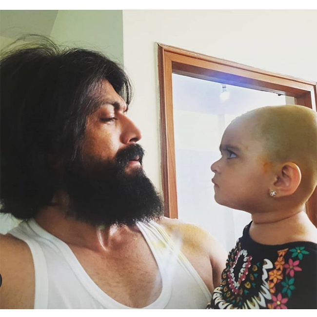 కేజీఎఫ్ స్టార్ ను తిడుతున్న కూతురు