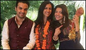 Kajal Posing With Husband And His Sister In The Engagement