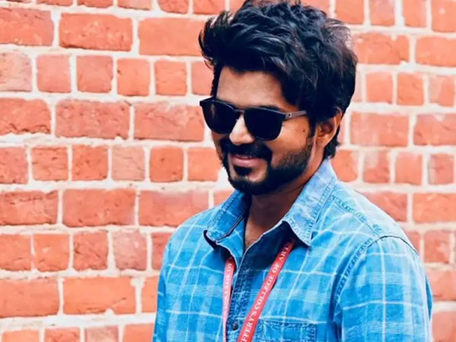 సూపర్ స్టార్ 27 ఏళ్ల జైత్ర యాత్రకు బ్రేక్ పడింది