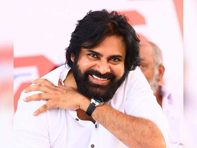 పవర్ స్టార్ కి ధీటుగా నిలబడే స్టార్ ఎవరు…?