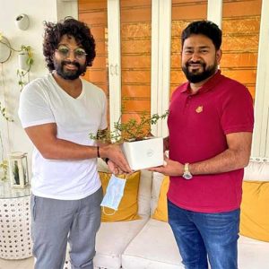 Allu Arjun Welcomes His Friend Into Tollywood
