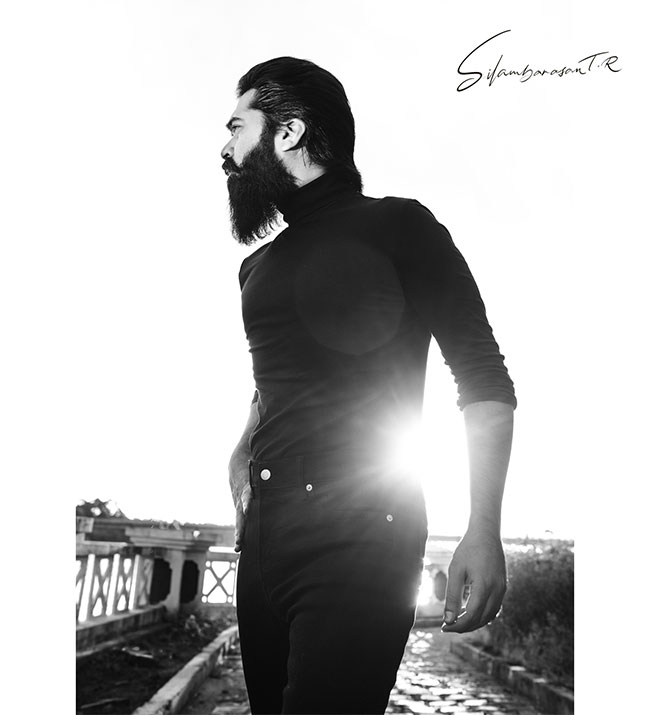 కణ కణ మండే నిప్పులా శింబులో రోషగాడు బయటపడ్డాడా?